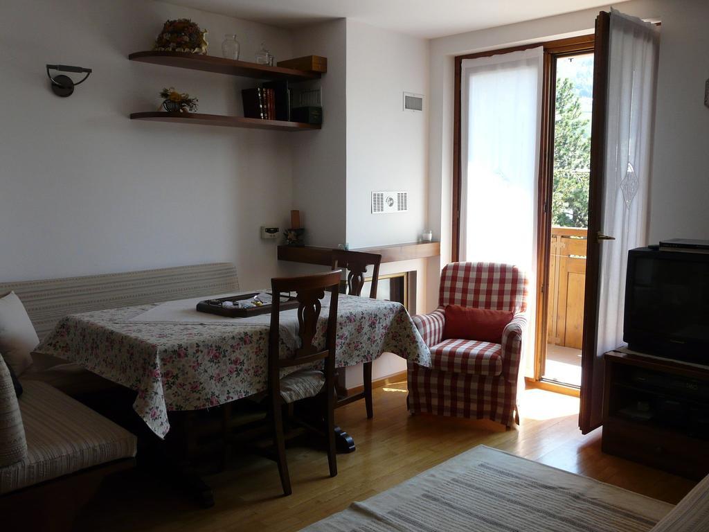 Villa Fiordaliso Bormio Værelse billede